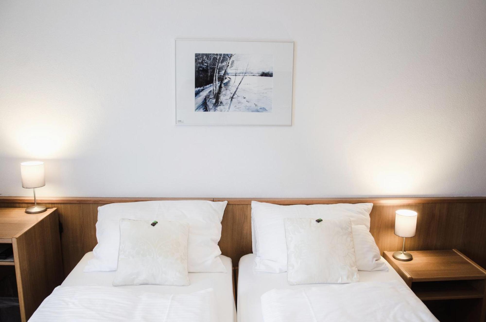 Hotel Blaue Traube Schongau Ngoại thất bức ảnh